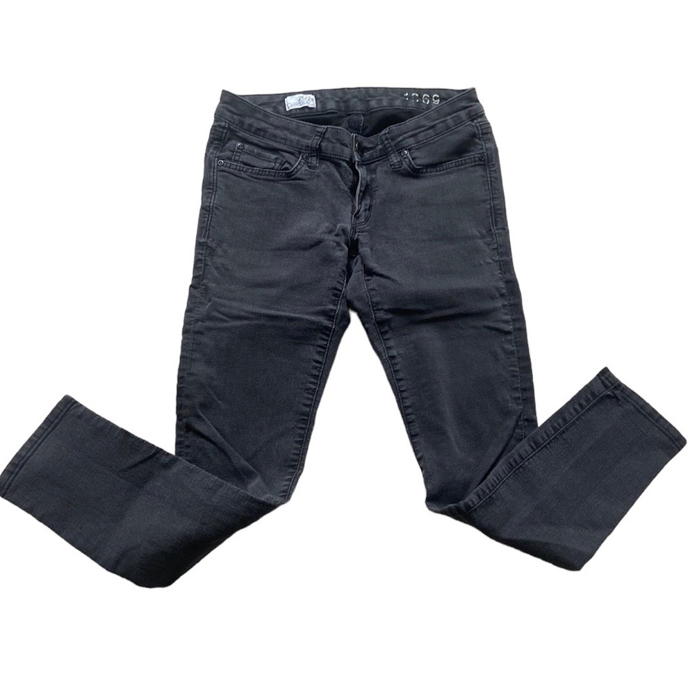GAP skinny stretch jeans washed black color size 26/2
